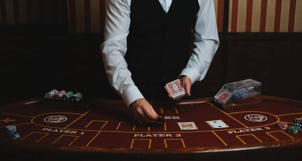 Jouez au Blackjack pour gagner jusqu'à 2 000 €de jackpot à des enjeux juteux